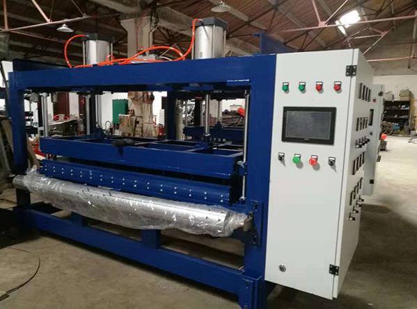 leather embossing machine.jpg leather embossing machine.jpg